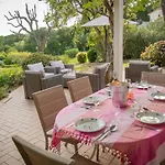 Villa Loumic *
